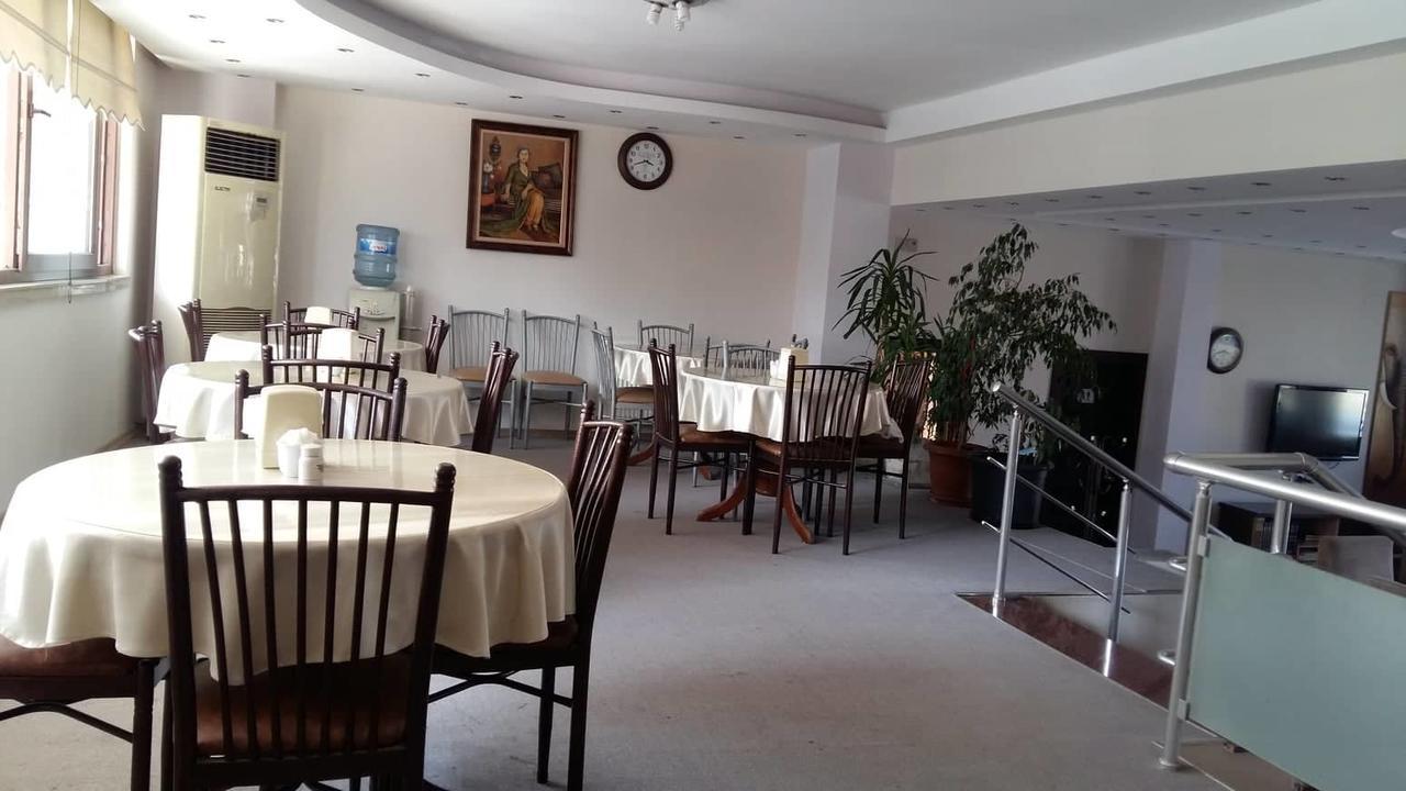 Bayrakli Otel Mersin  Buitenkant foto
