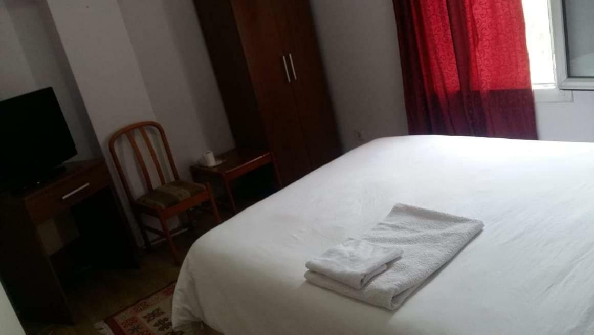 Bayrakli Otel Mersin  Buitenkant foto