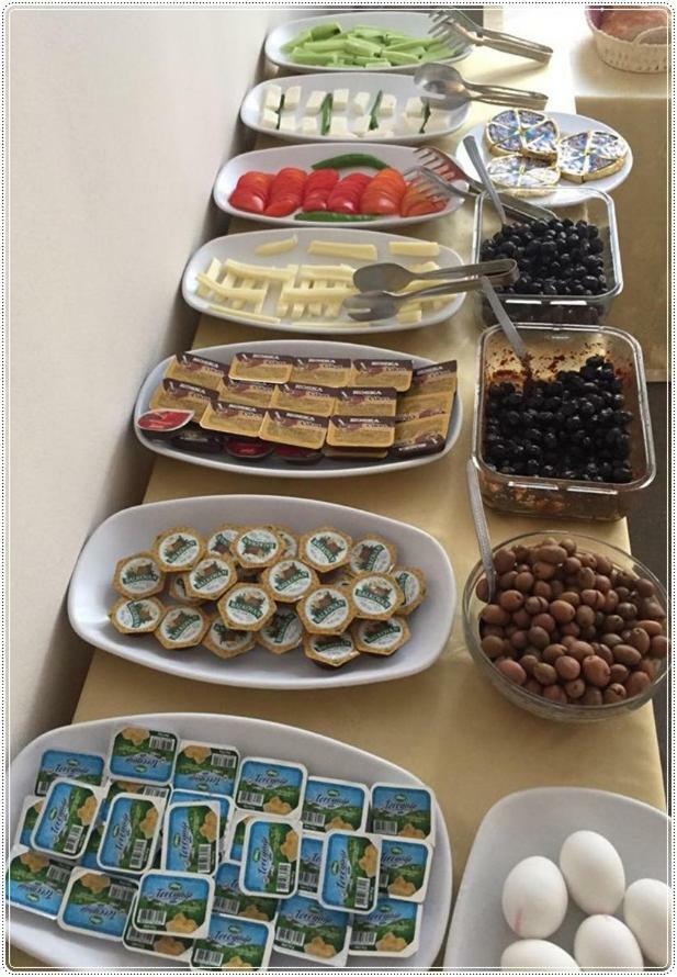 Bayrakli Otel Mersin  Buitenkant foto